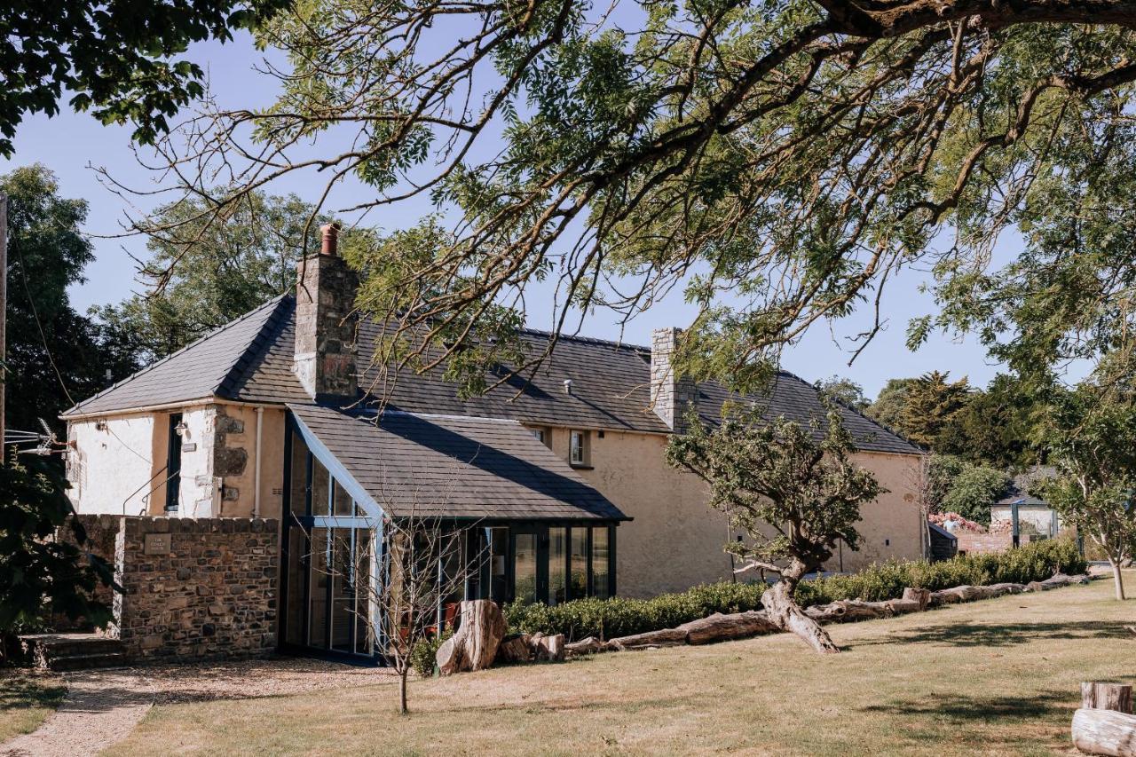 Gileston Manor-Self Catering Lägenhet Saint Athans Exteriör bild