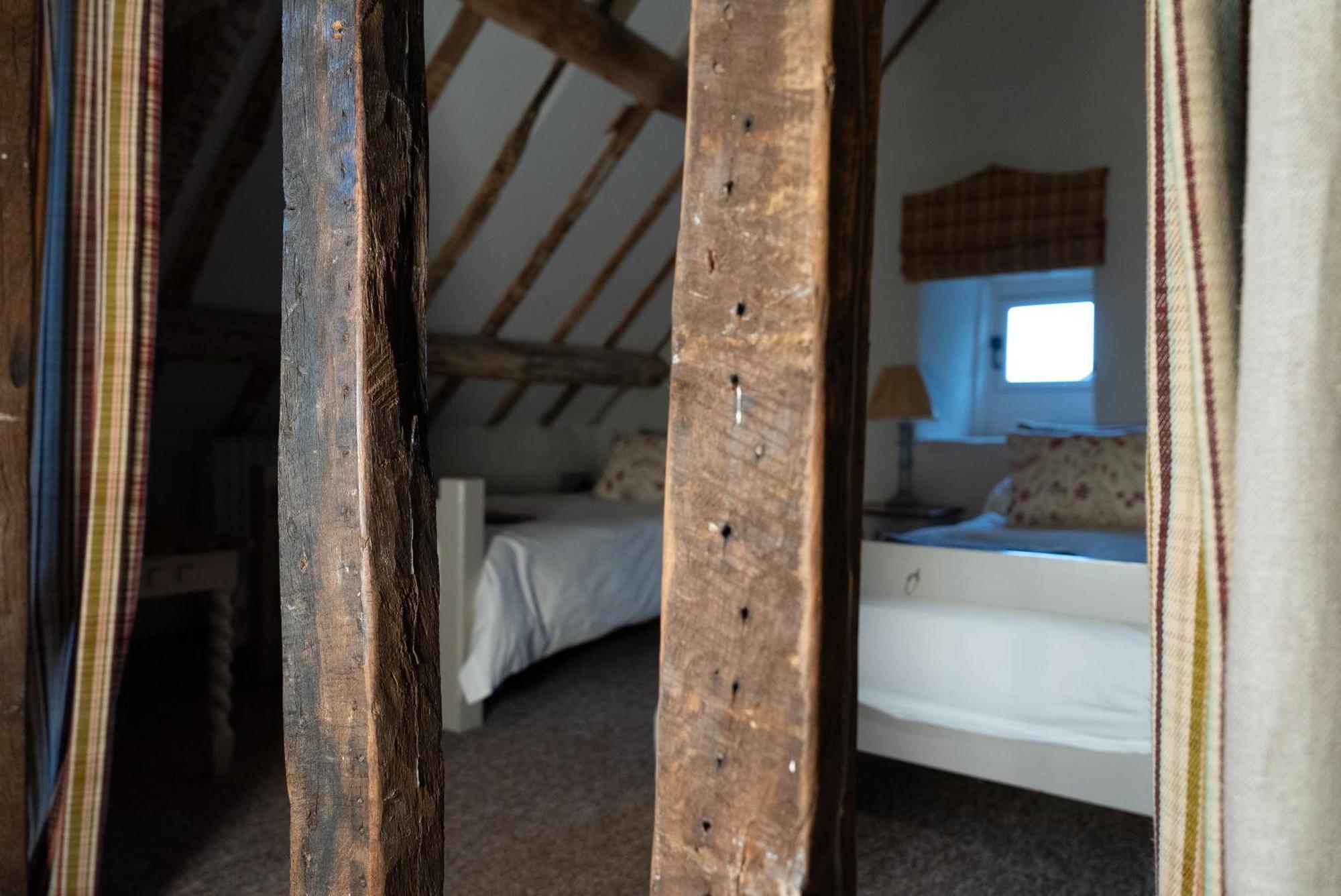 Gileston Manor-Self Catering Lägenhet Saint Athans Exteriör bild