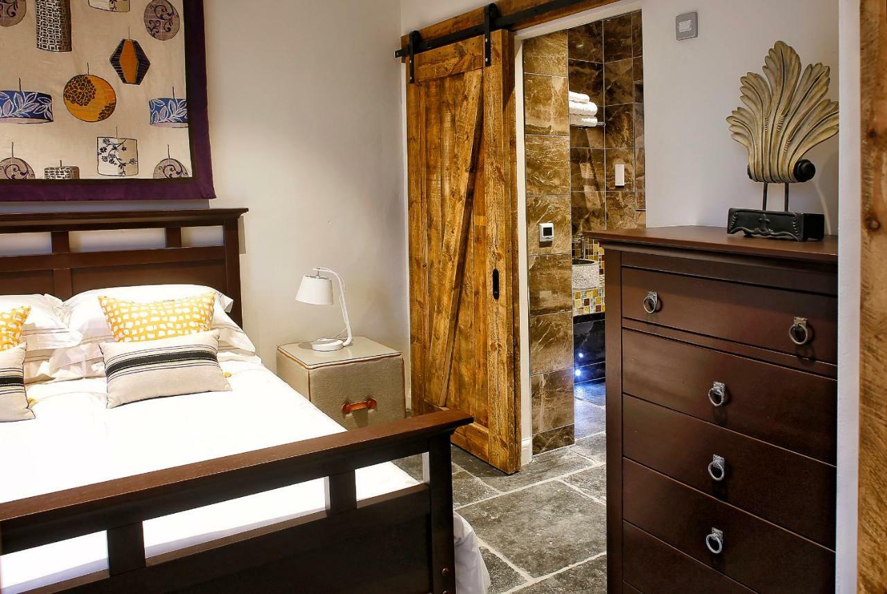 Gileston Manor-Self Catering Lägenhet Saint Athans Exteriör bild